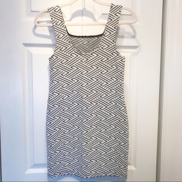 TopShop Black and White Bodycon Mini Dress - Picture 3 of 6